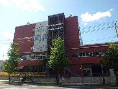 中央幼稚園外観